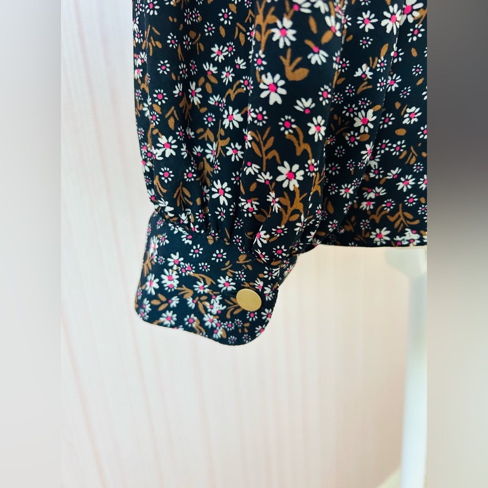Loft Floral Ruffle Neck Bib Blouse - Picture 9 of 9